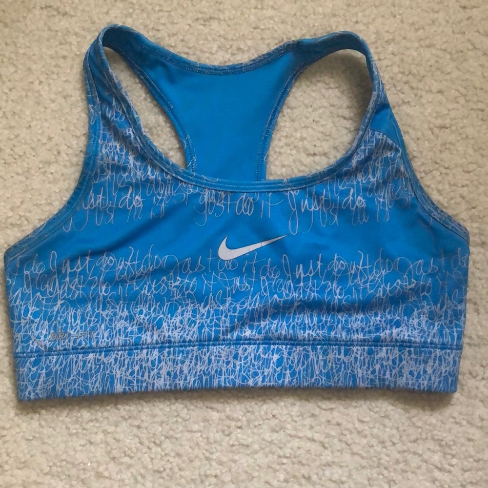 NIKE sports bra